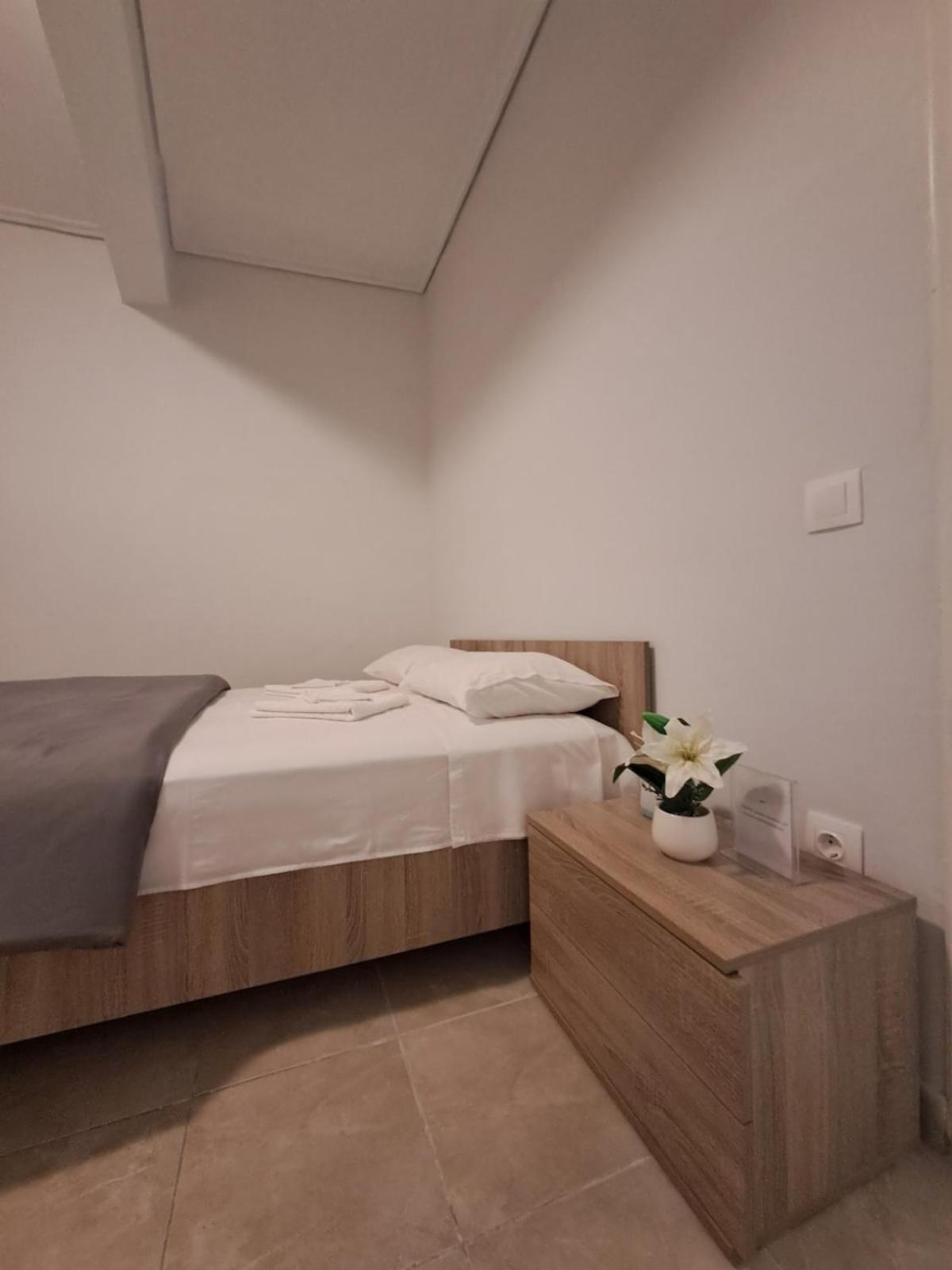 Lysandros Comfortable Apartments In Athens, Near The Metro מראה חיצוני תמונה